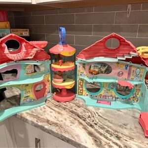 Littlest pet shop play house